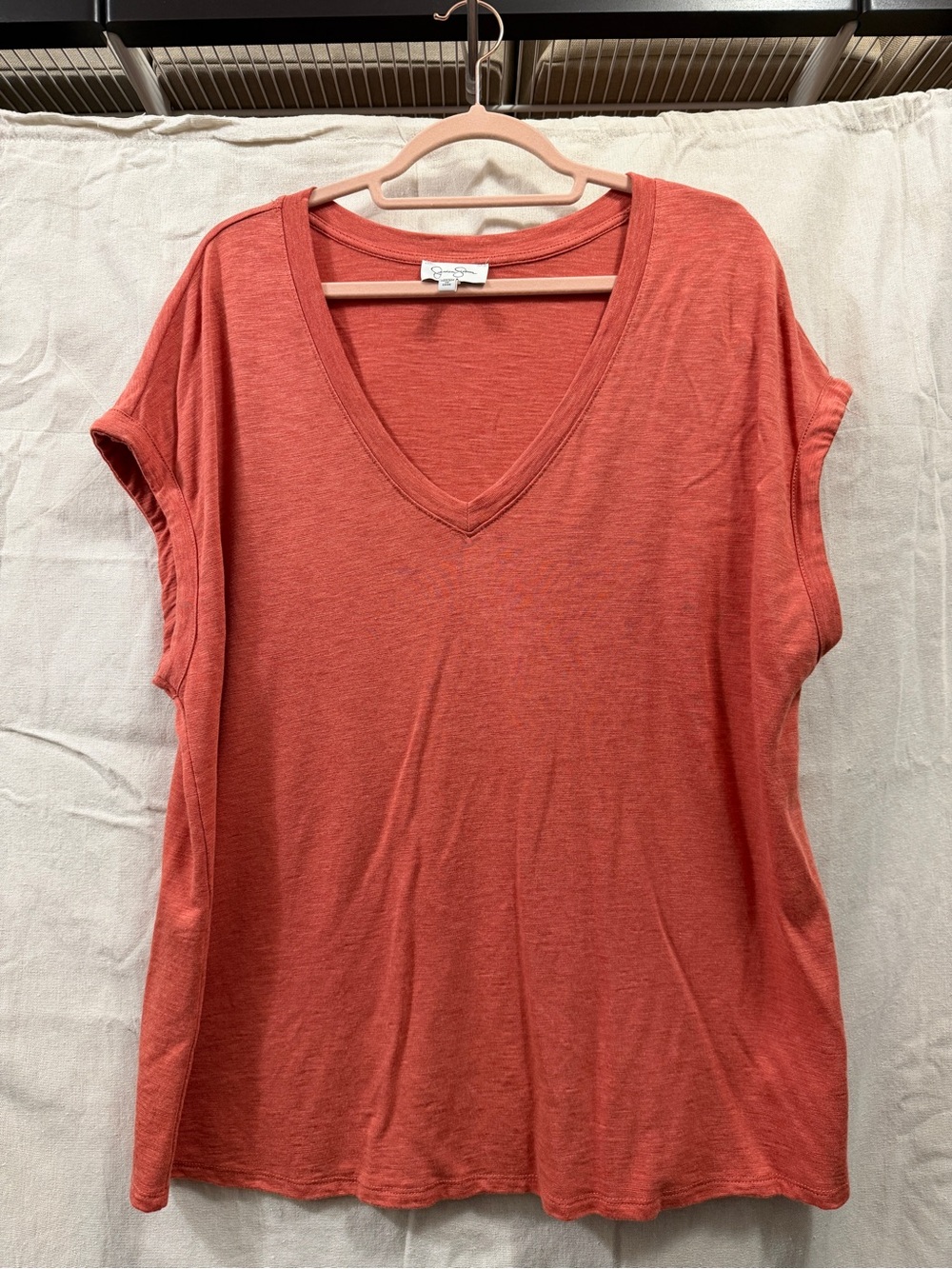 Jessica Simpson Coral V-Neck Relaxed Short Sleeve Tee
